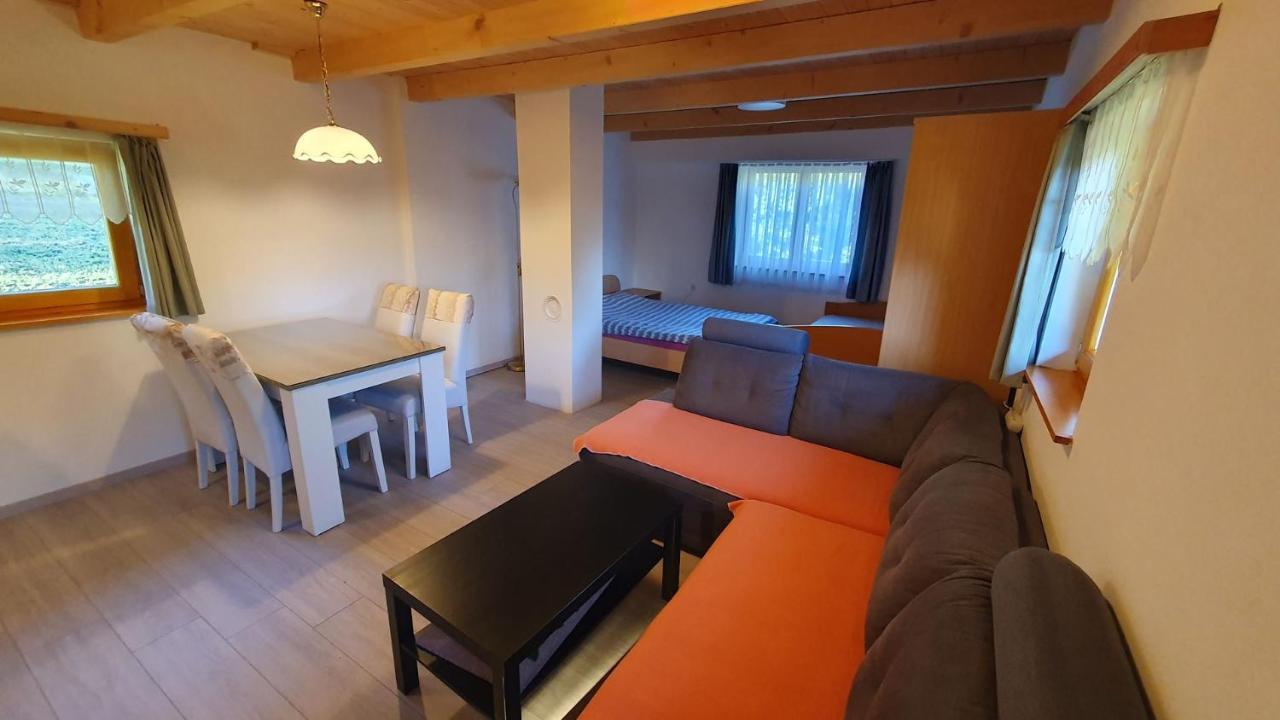 Hiska Ob Gozdu Villa Polzela Екстериор снимка